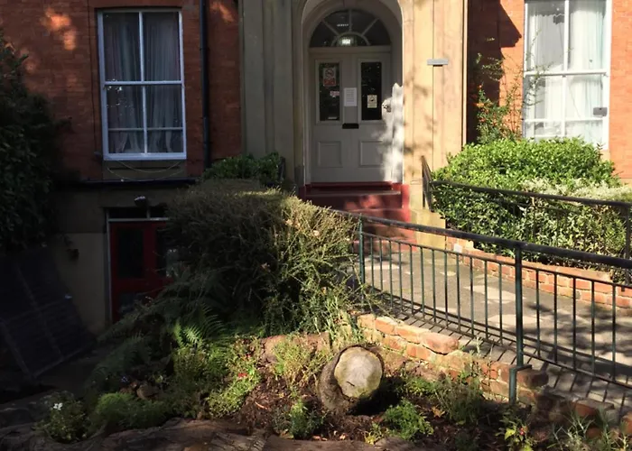 Queens Guesthouse Manchester